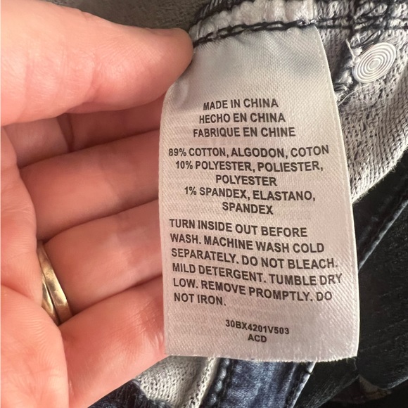 Bebe Jeans, Dark Acid Wash Stretch Skinny - Picture 5 of 5